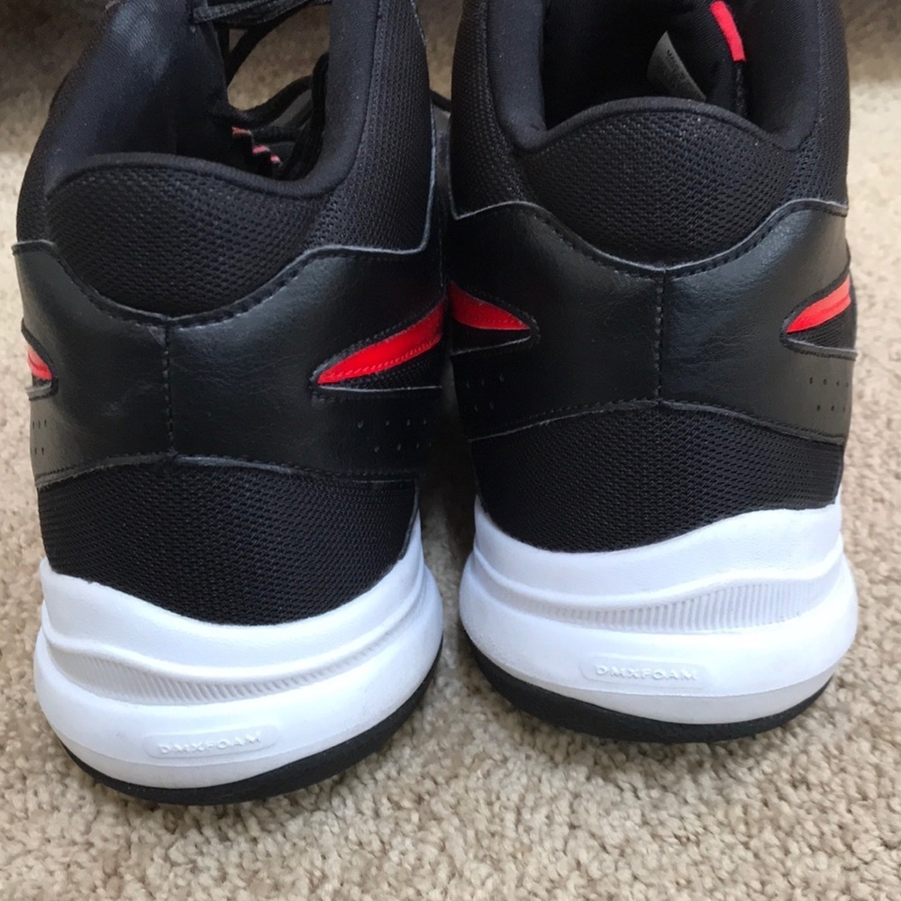 Reebok Men’s size 12 black sneakers with mesh - Picture 3 of 8